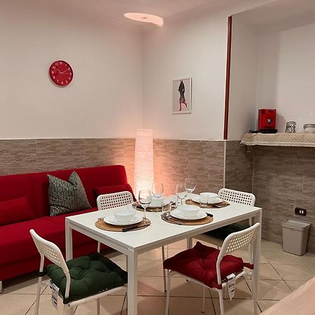 Apartmán Casa Tua Al Centro Di Napoli Exteriér fotografie